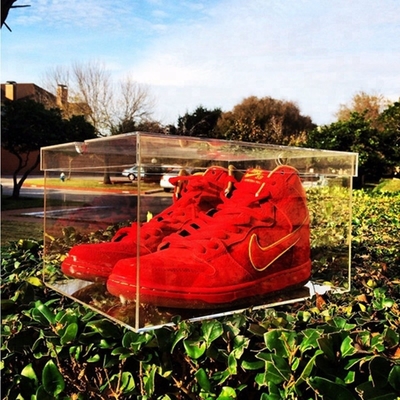 Nike akrilik sneaker vitrinin için promosyon büyük akrilik sneaker ekran kutusu