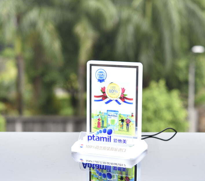 Moda Akrilik Dükkanı Ekran Tezgahı için akrilik reklam ekran led led